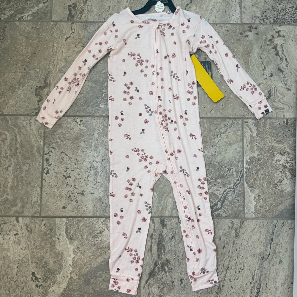 NWT Size 5T Modern Moments Pink Floral Onesie Pajamas
